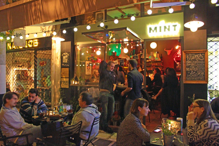 Mint: Δροσερός αέρας στην Αρχελάου μ’ένα casual, cool, all-day bar-bistro!