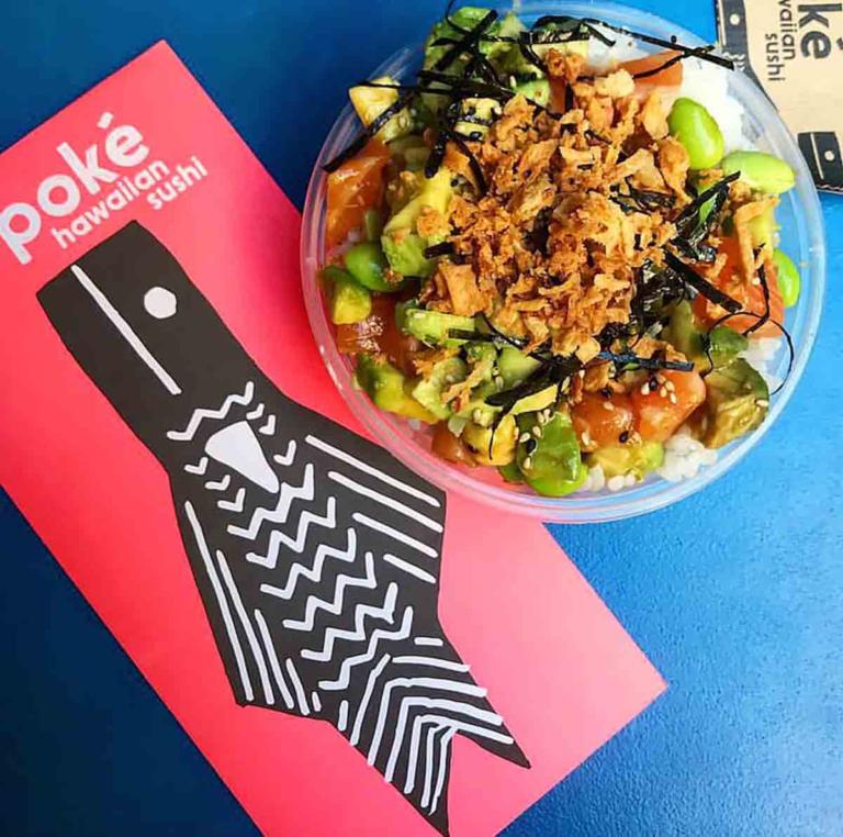 Poké Hawaiian Sushi: Το πιο εξωτικό street food της πόλης έρχεται να «ξορκίσει» ό,τι ήξερες για το sushi