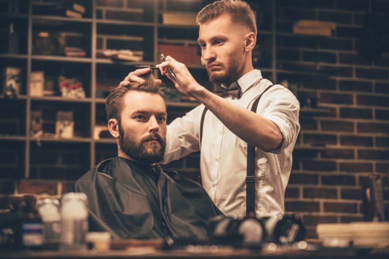 10+2 κορυφαία barber shops στην Αθήνα για το απόλυτο grooming