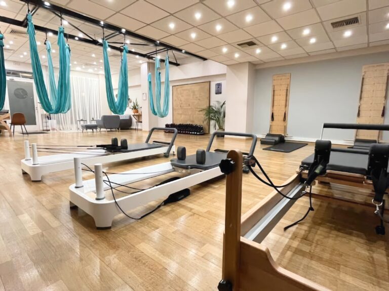 Το JP Studio Pilates & Yoga στη Νίκαια μας δίνει τους καλύτερους λόγους για να ξεκινήσουμε Pilates και Yoga αμέσως!